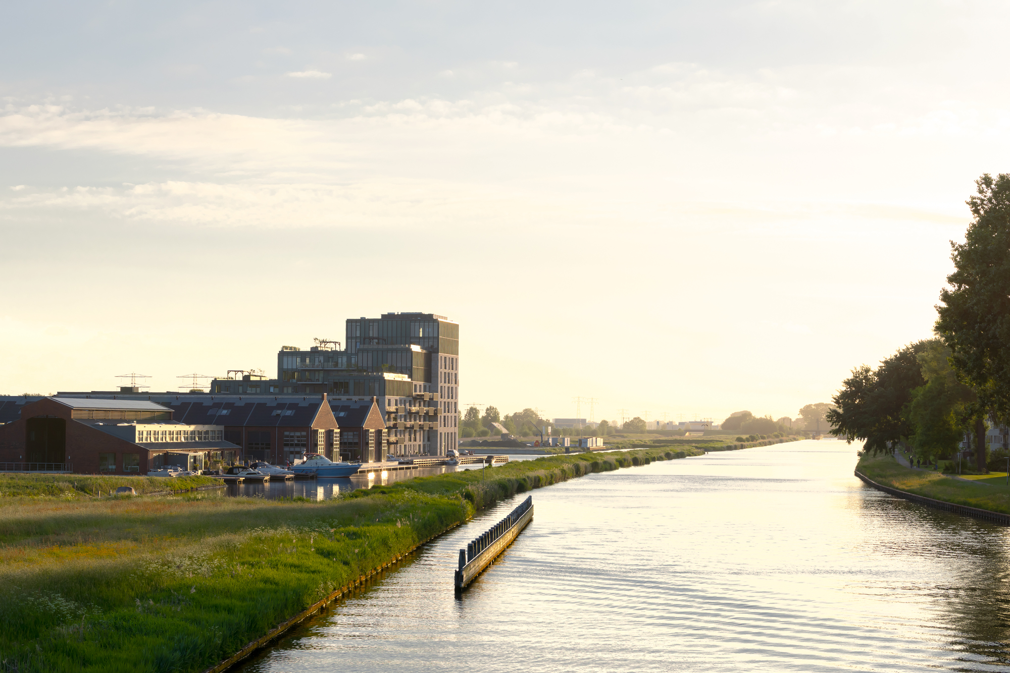 House at the Harbor / Powerhouse Company-14