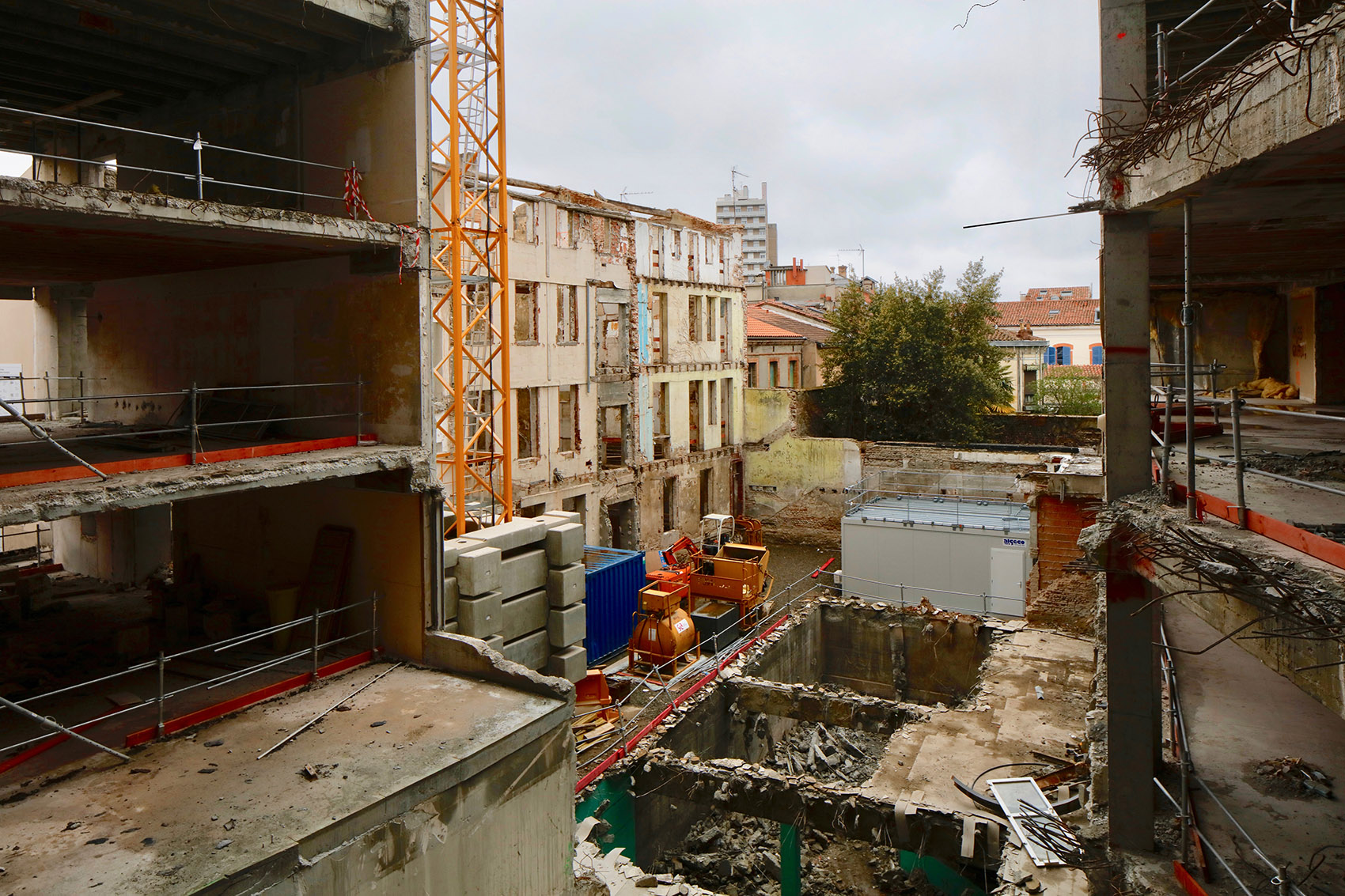 Crédit Agricole 银行总部改造丨法国图卢兹-86