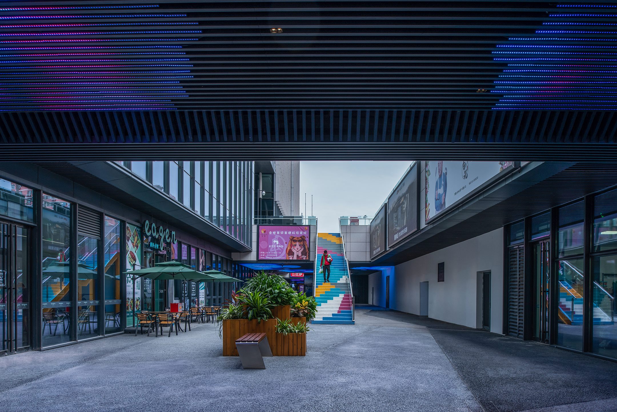 北京五棵松华熙Live中心丨WSCAPE 望境景观设计（北京）有限公司-12