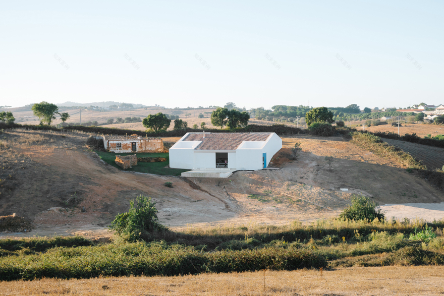 Cercal住宅,葡萄牙 / Atelier Data-4