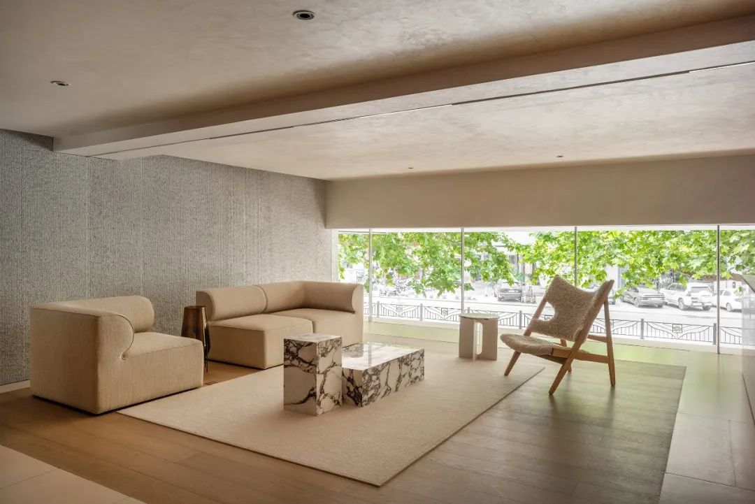 sihn女装买手店，由褶皱延伸出的力量丨中国洛阳丨say architects-27