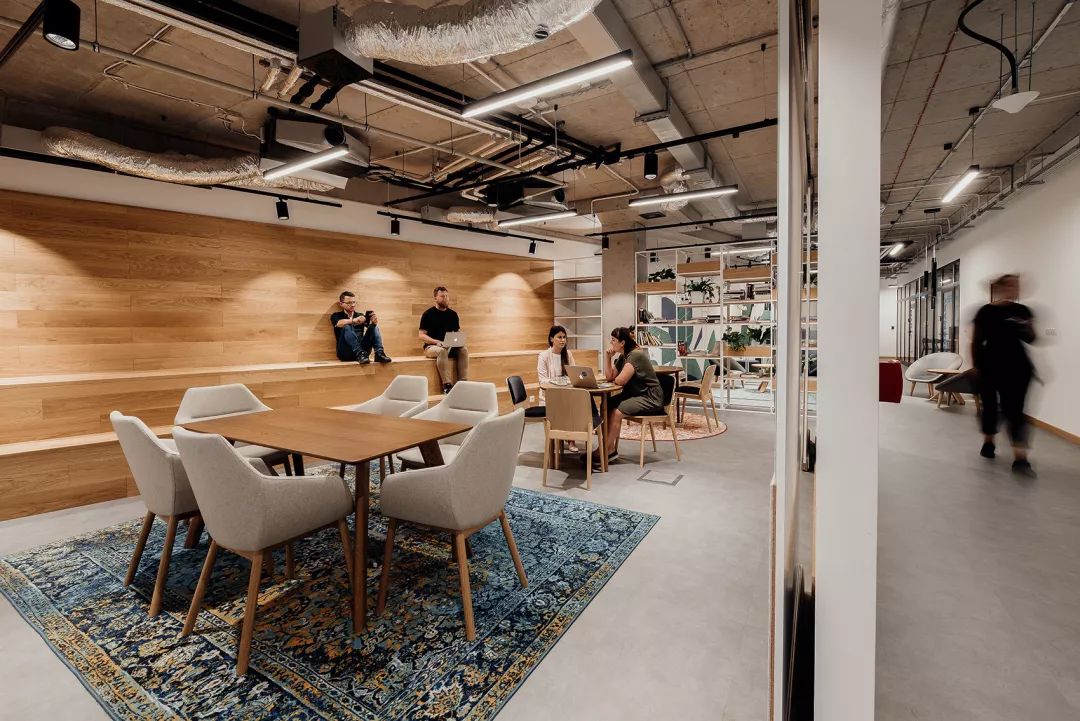 波兰 Intive 公司办公室 | 酒店式友好环境，激发员工热情-21