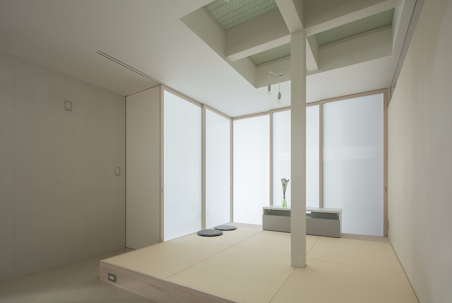 战后遗址上的小别墅生活-13