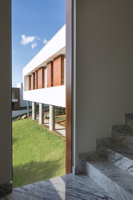 南美农村的绿色环保住宅-16