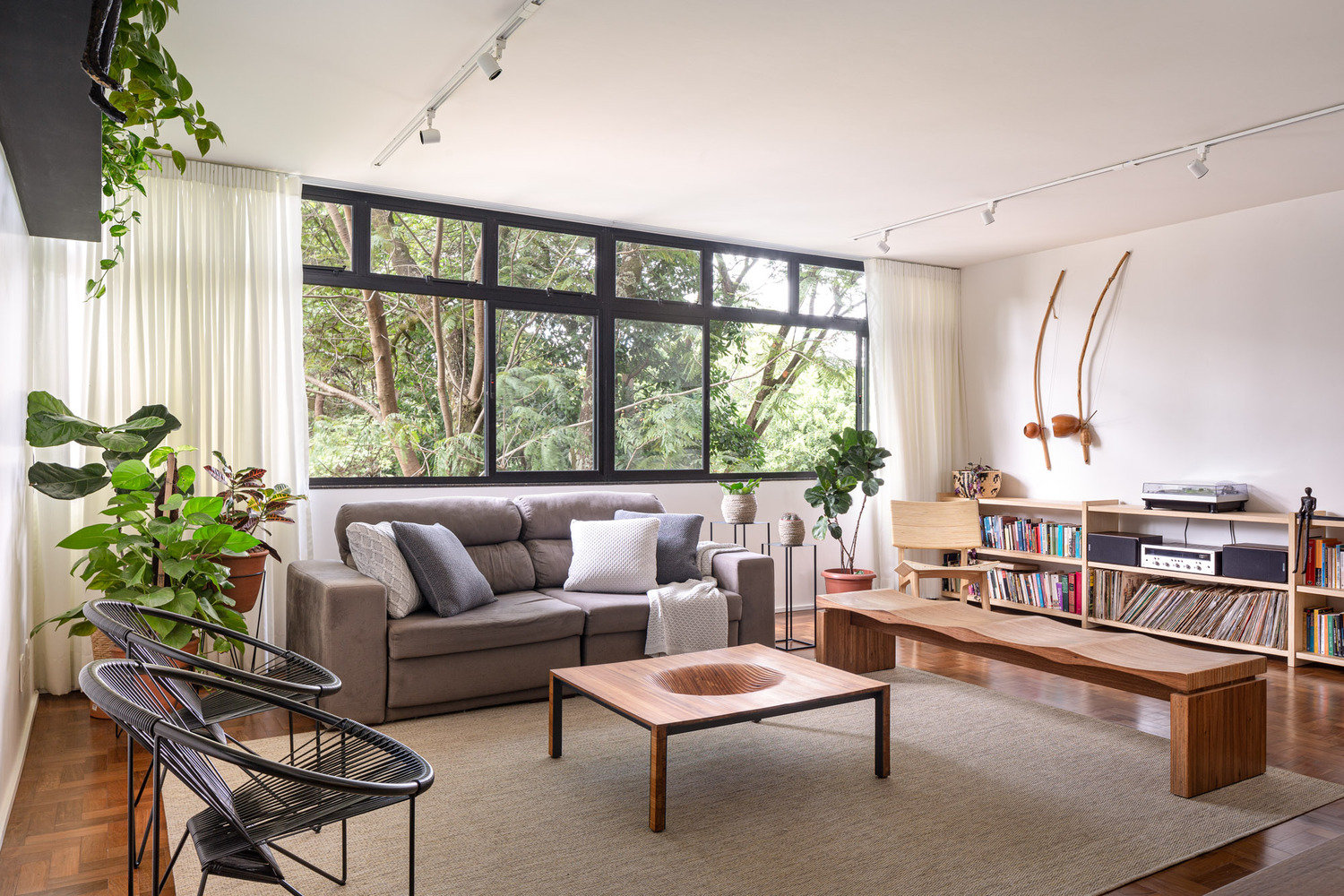 巴西现代主义公寓的翻新与传承丨CoDA arquitetos-32