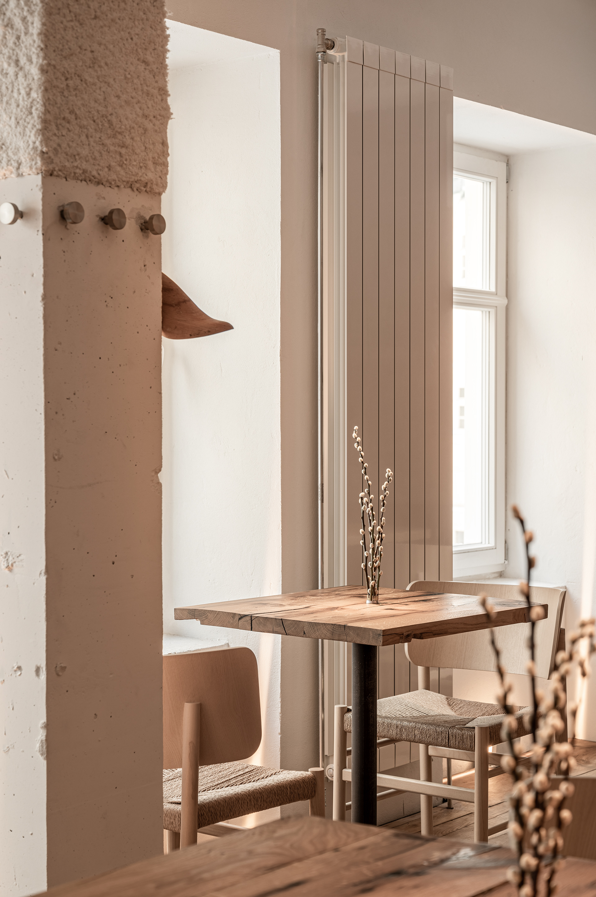 西餐厅丨乌克兰利沃夫丨PRAVDA design-39