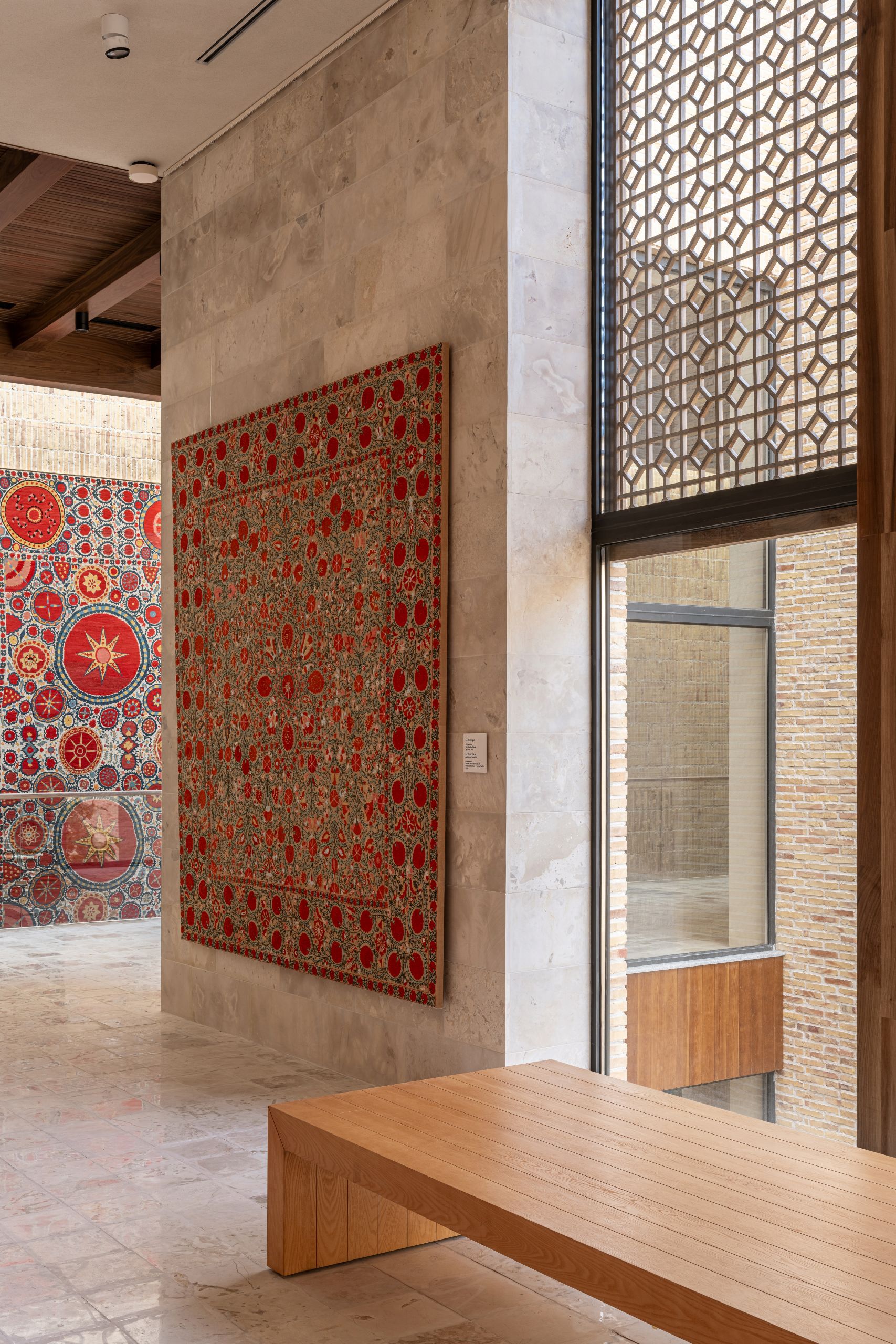 玛迪娜·卡西姆巴耶娃博物馆的苏扎尼刺绣品丨乌兹别克斯坦塔什干丨ARC Architects-27