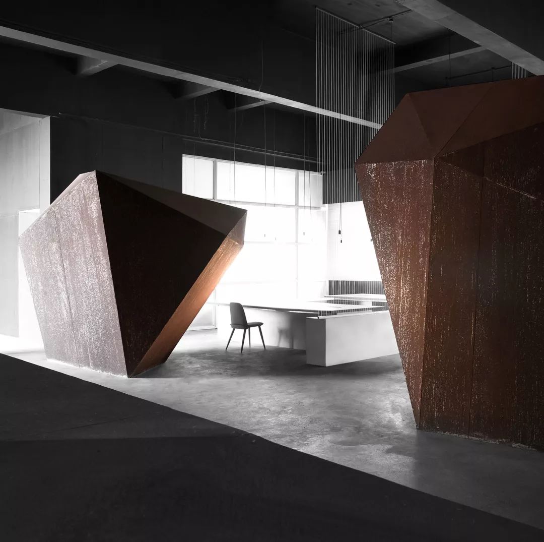 原始空间的新生力量——汕头 AD 艾克建筑办公室设计-82