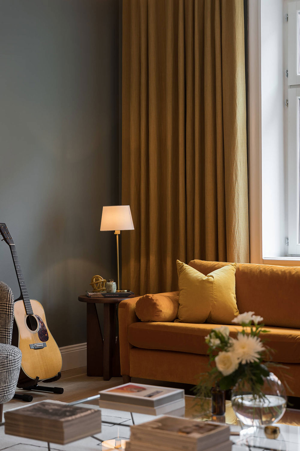 斯德哥尔摩活力橙公寓，复古风情的时尚空间-2