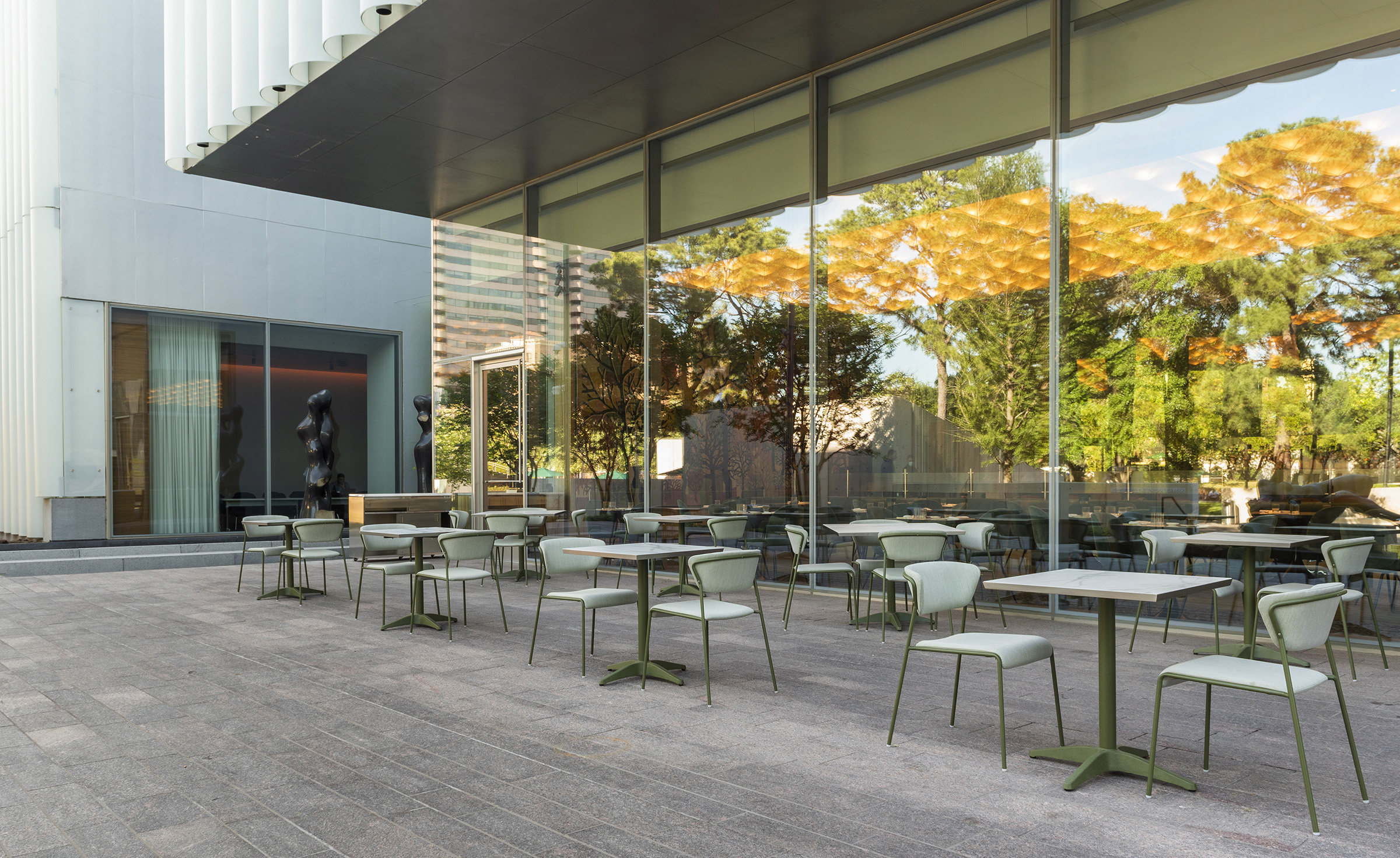 Le Jardinier at MFAH-6