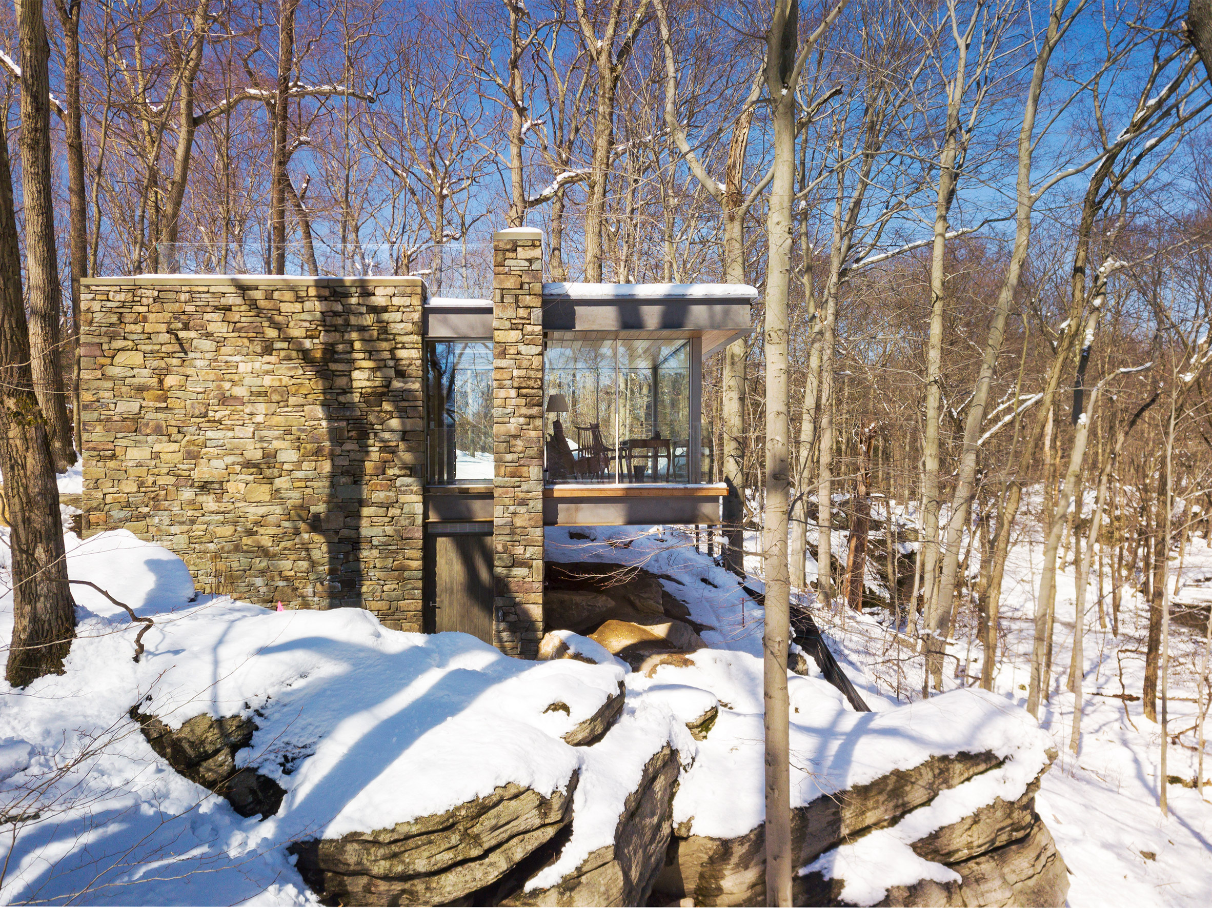 森林中的诗意空间 | Eric J Smith 为诗人打造的嵌入式写作工作室-28