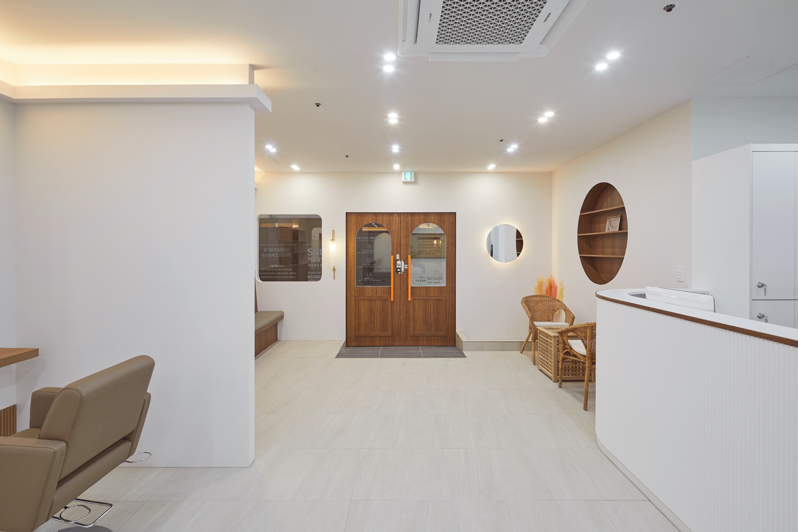 "首尔 39 平米美容室内设计 | 现代简约风，功能齐全"-15