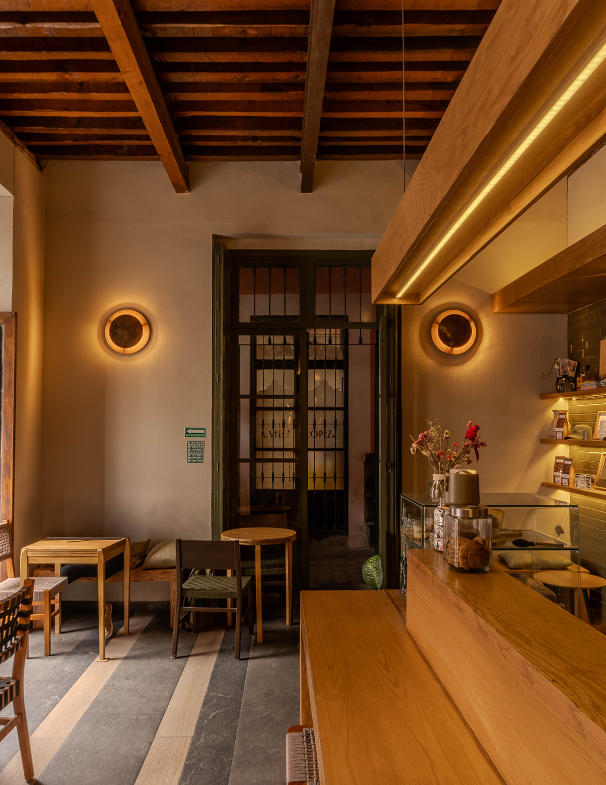 La Cuatro Barra de Café-1