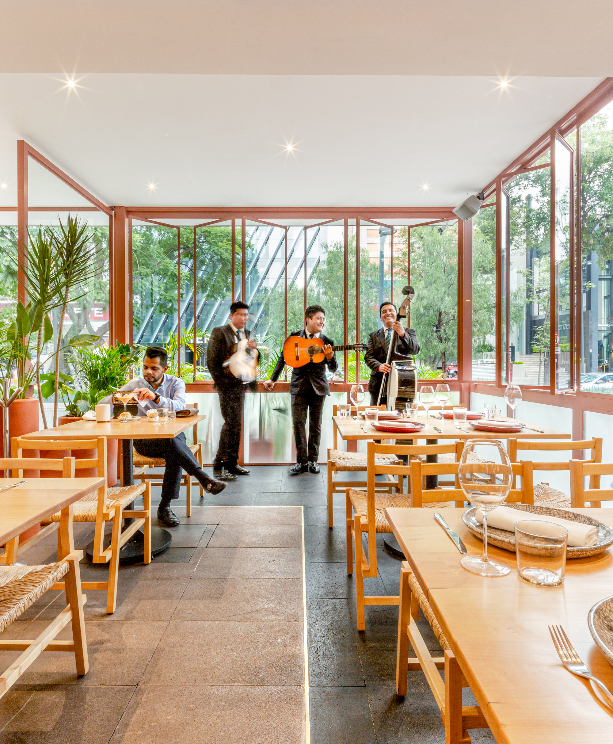 Mexican Restaurant Masaryk / Vrtical-30