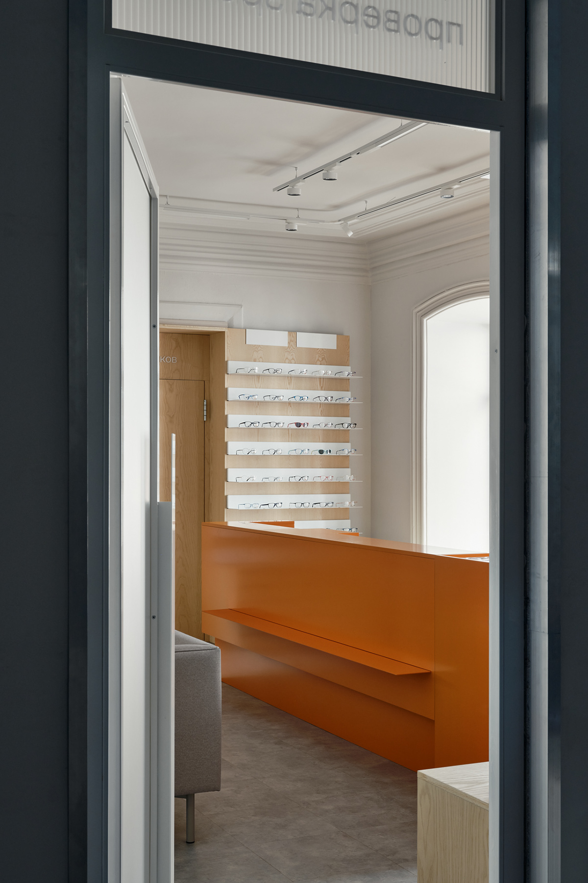 LOOV 眼镜店丨俄罗斯丨Mariano Imperial-22