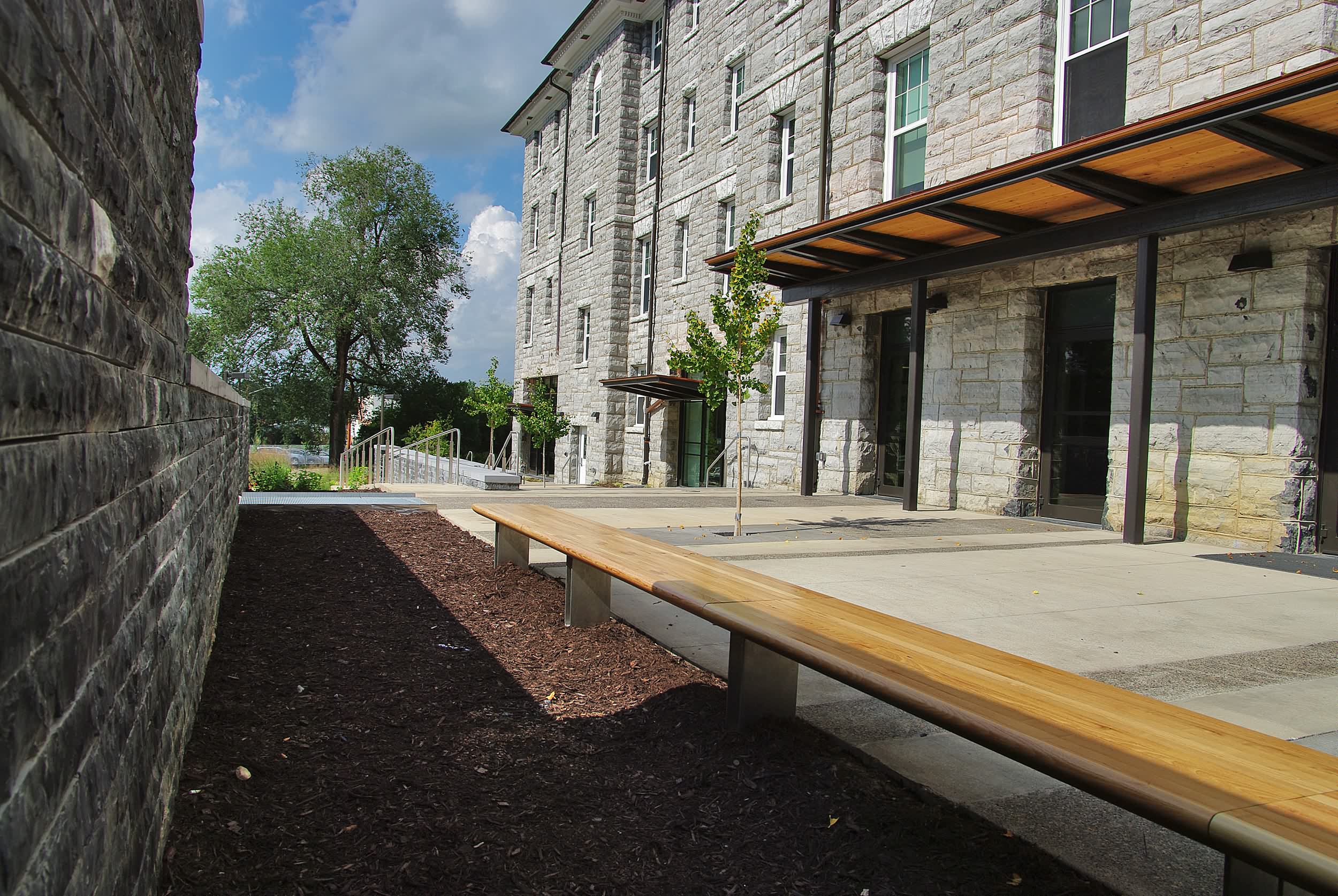 韦兰厅台阶改造 wayland hall renovation by siteworks studio-1