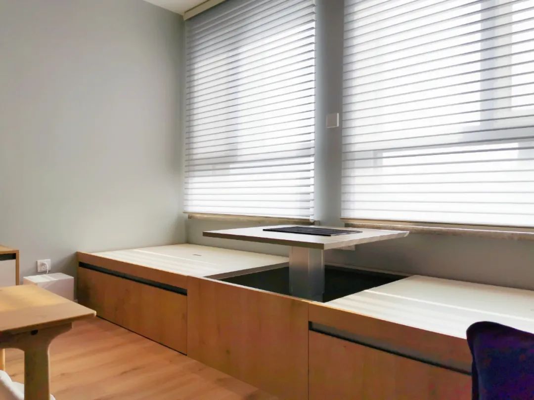 90㎡程序员家居，设备柜、地台、咖啡吧一应俱全-108