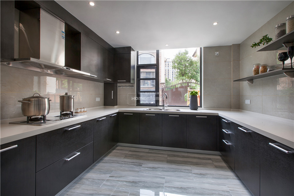 高性价比现代主义，轻奢搭配-13