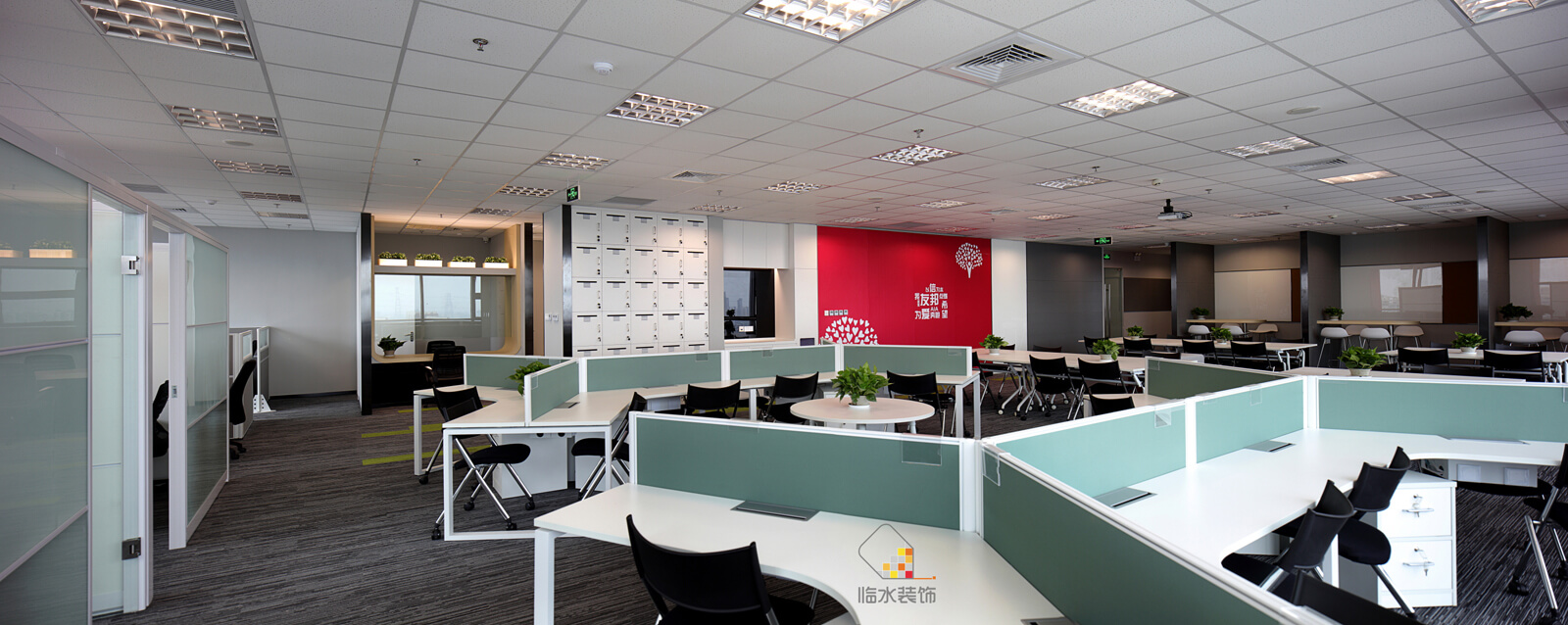 大都市中的企业归属感 - 友邦保险开放式办公空间-9