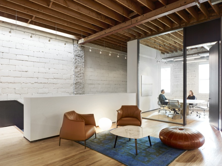 杂种媒体办公室(注:Mongrel可意为杂种、混血儿等,使用此词命名可能有特殊背景含义,如果有更具体语境可能会更精准) 丨加拿大多伦多丨Hariri Pontarini Architects-15