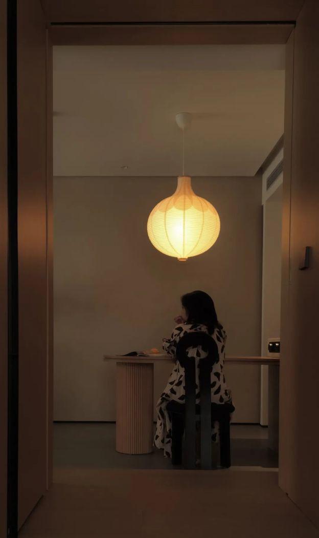 休憩闲巢 · 和煦暖宅的现代设计魅力-34