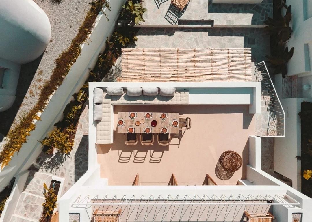 Amelia Tavella--法国经典的海景别墅-2