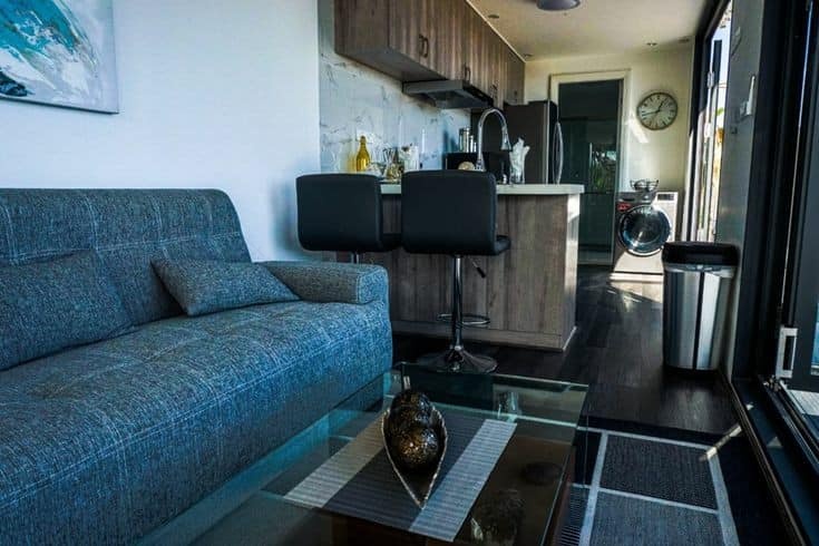 泰国两层集装箱房屋-19