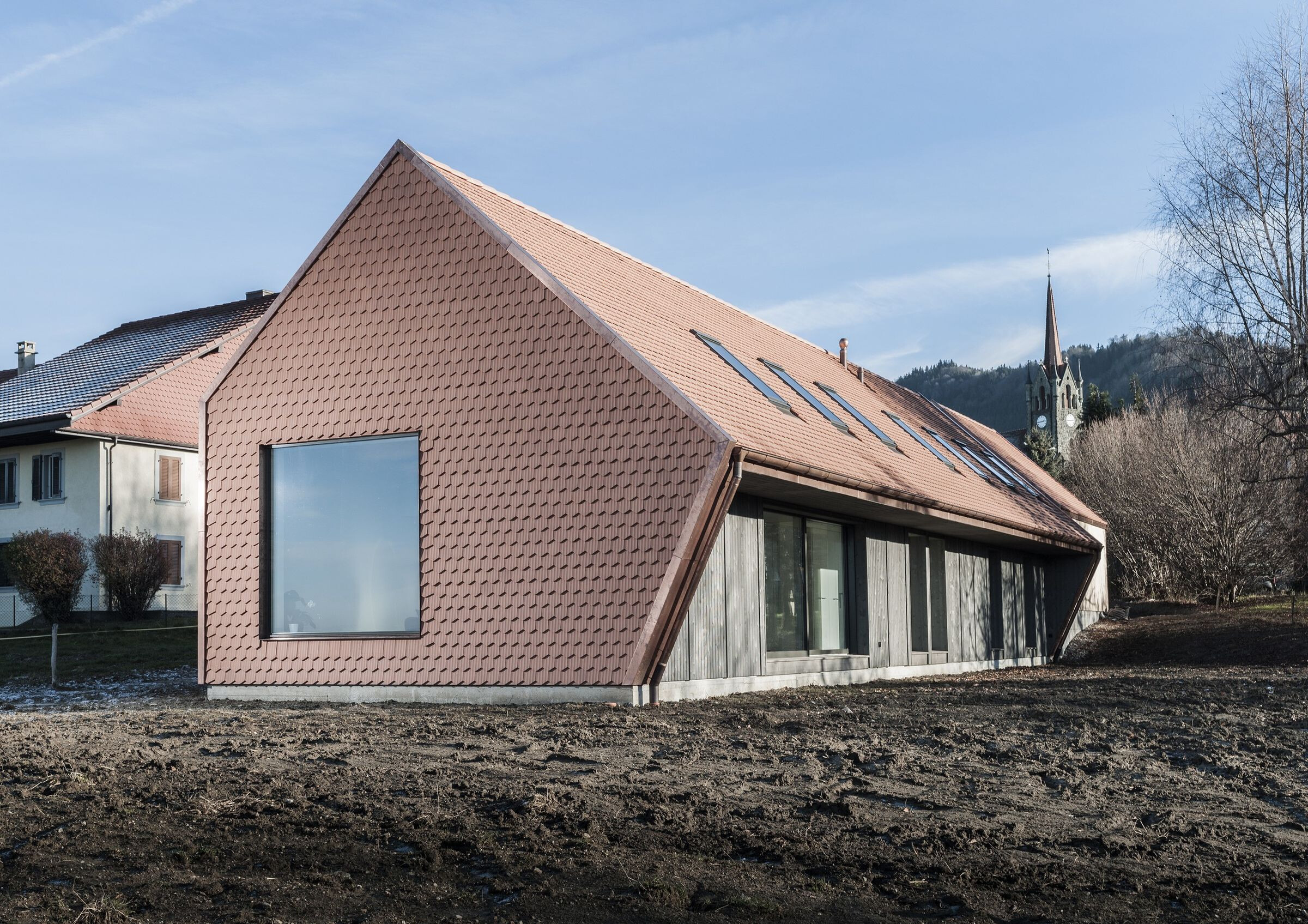 瑞士村庄里的时光停滞·Inde· Architectes“村庄之家”-15