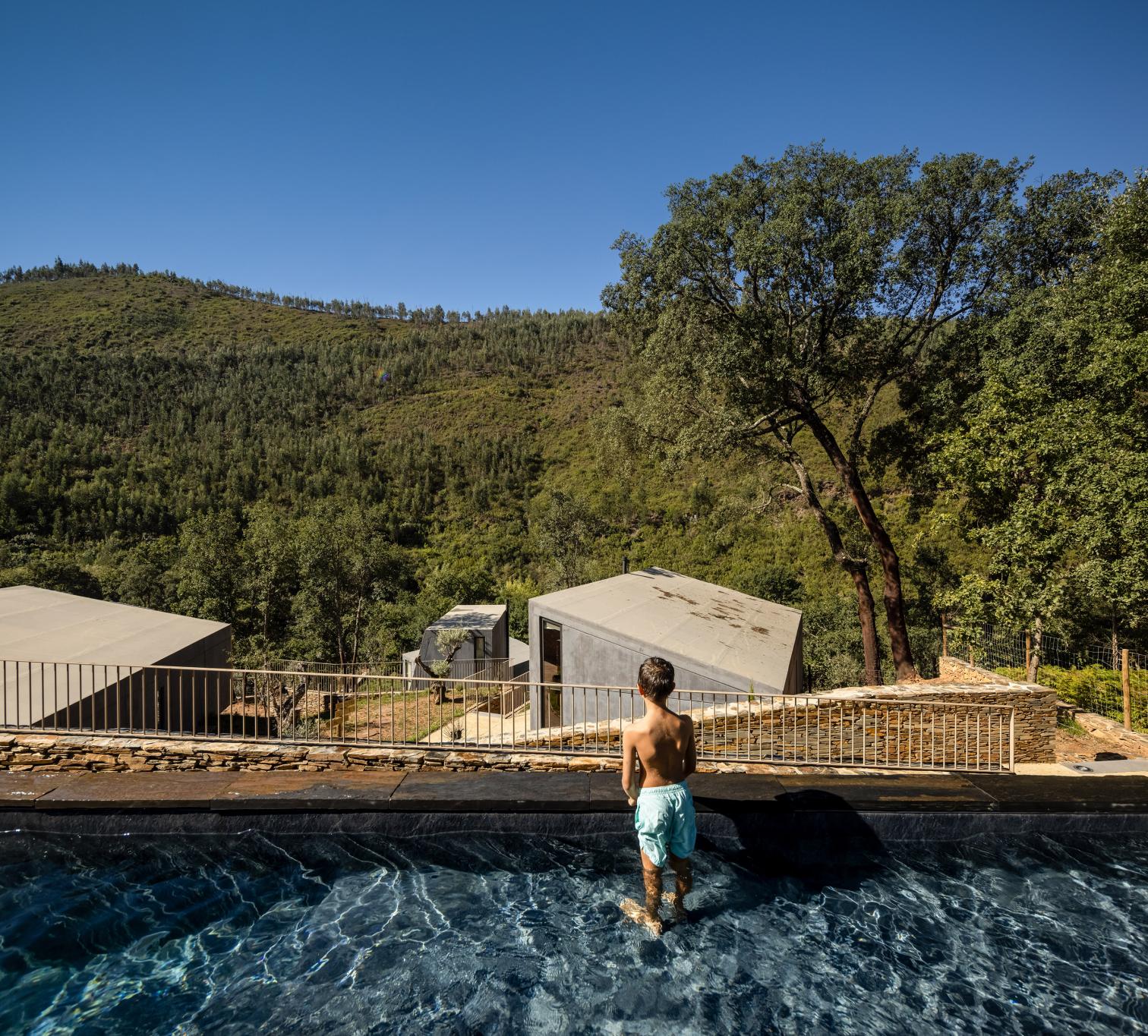 葡萄牙 Paradinha 森林度假屋丨波尔图 Summary-14