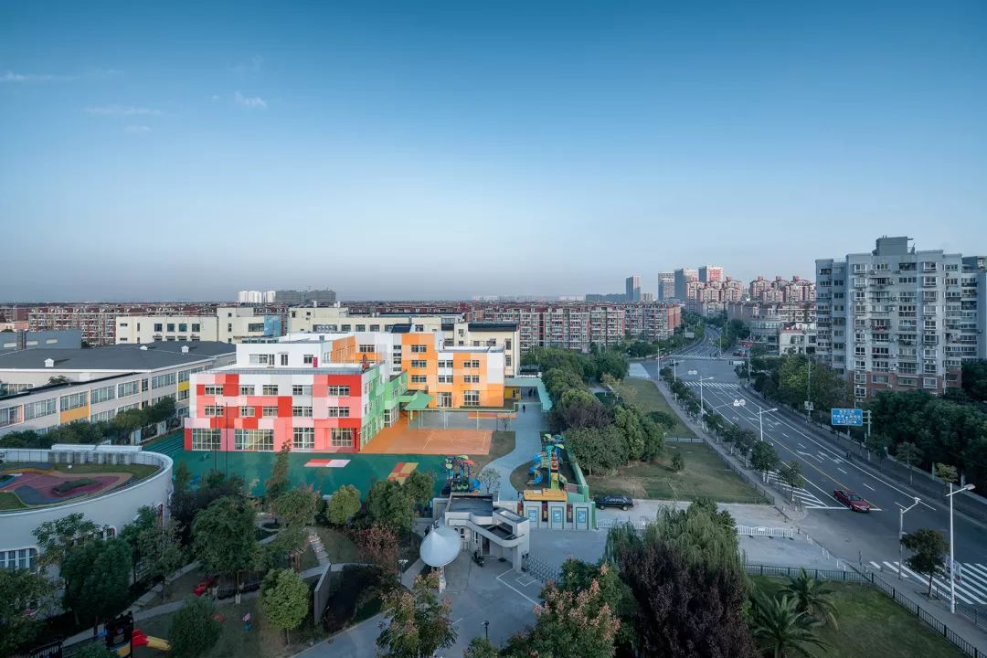 普通建筑的改造:宝山贝贝佳欧莱幼儿园-5