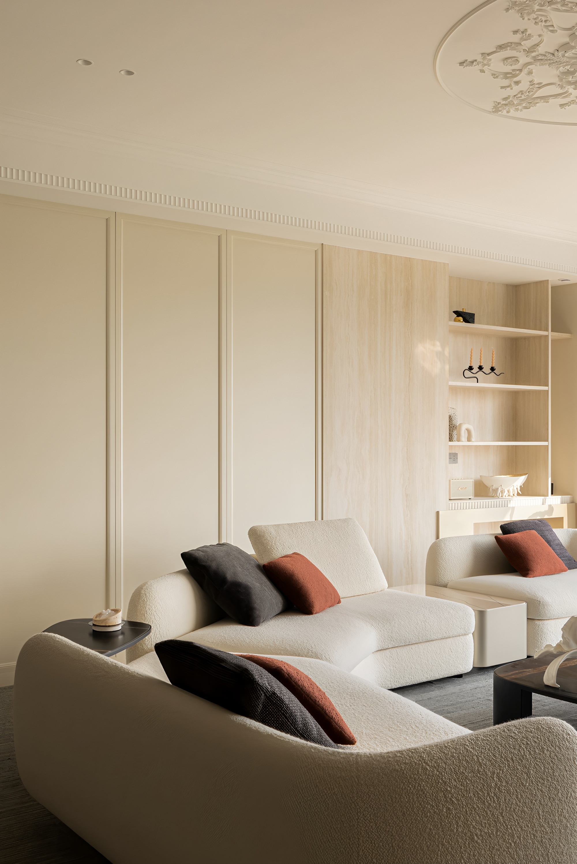 浪漫鎏金,方寸间纳四时湖景丨原想设计-6