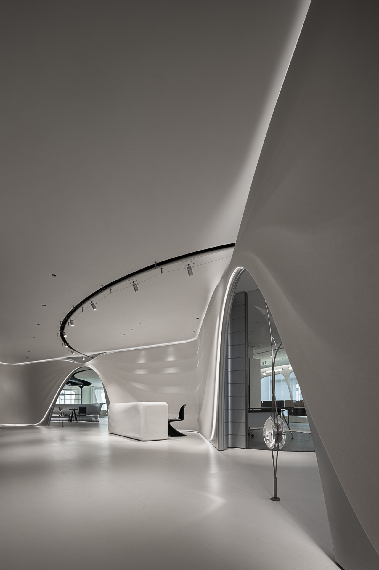 新作｜池陈平:云巅造境,引水入席丨中国杭州丨OTL本体建筑空间设计-31