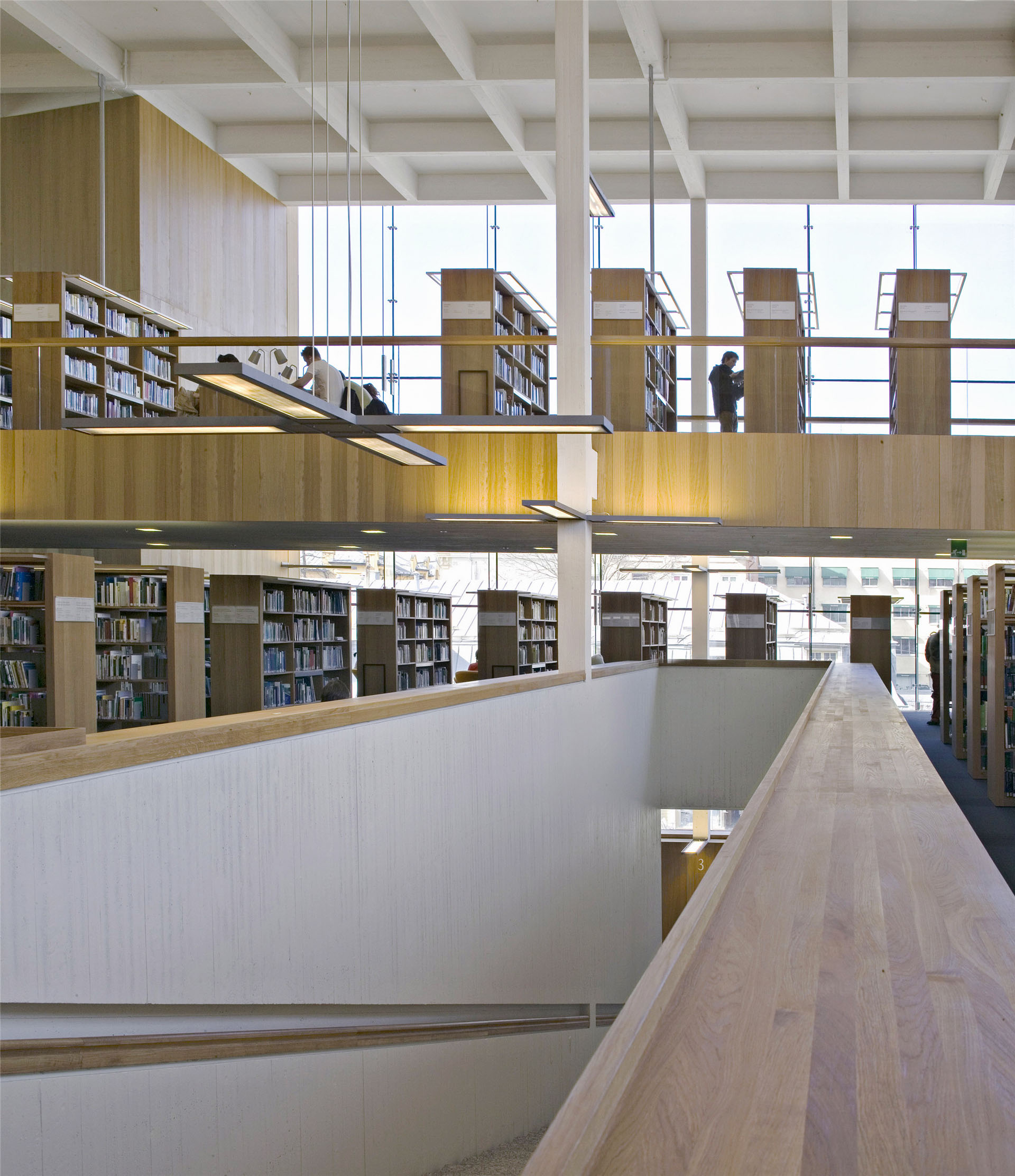芬兰图尔库市图书馆-15