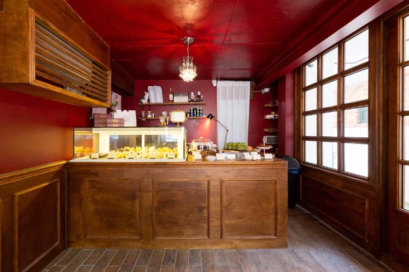 红点设计奖得主，10 坪创意甜品店室内设计解析-2