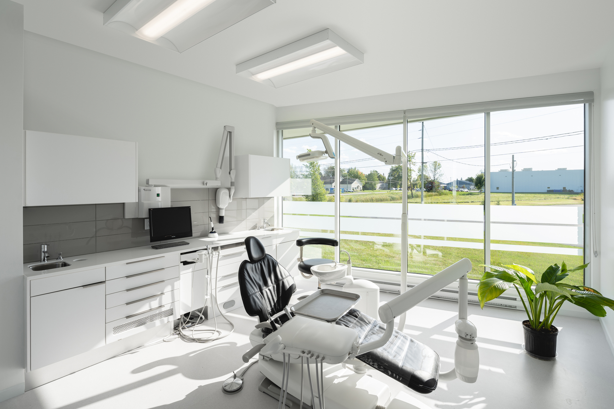 牙科诊所 HT,卡塔丨加拿大蒙特利尔丨CARTA. Architecte + Designer-24