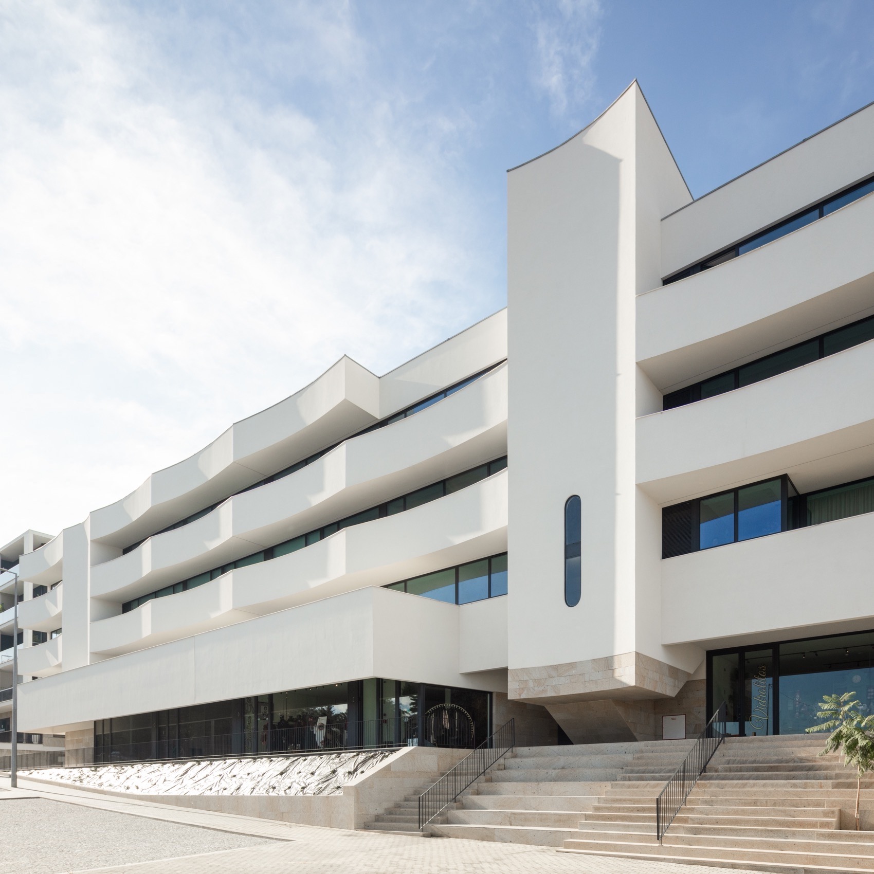 AURORA 10 住宅楼丨葡萄牙丨Tiago do Vale Architects-77