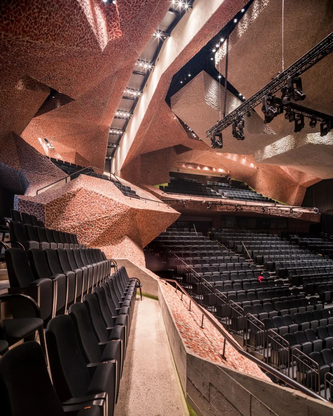 圣救世主教堂丨西班牙丨Fernando Menis-53