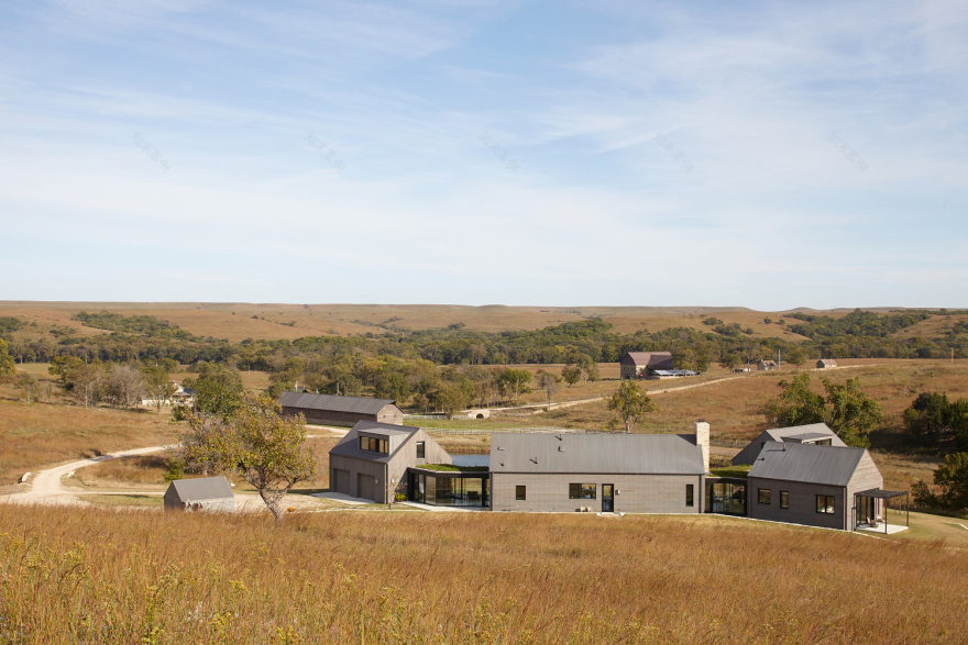 伊利诺伊河牧场 | 地形与景观的和谐融合-48