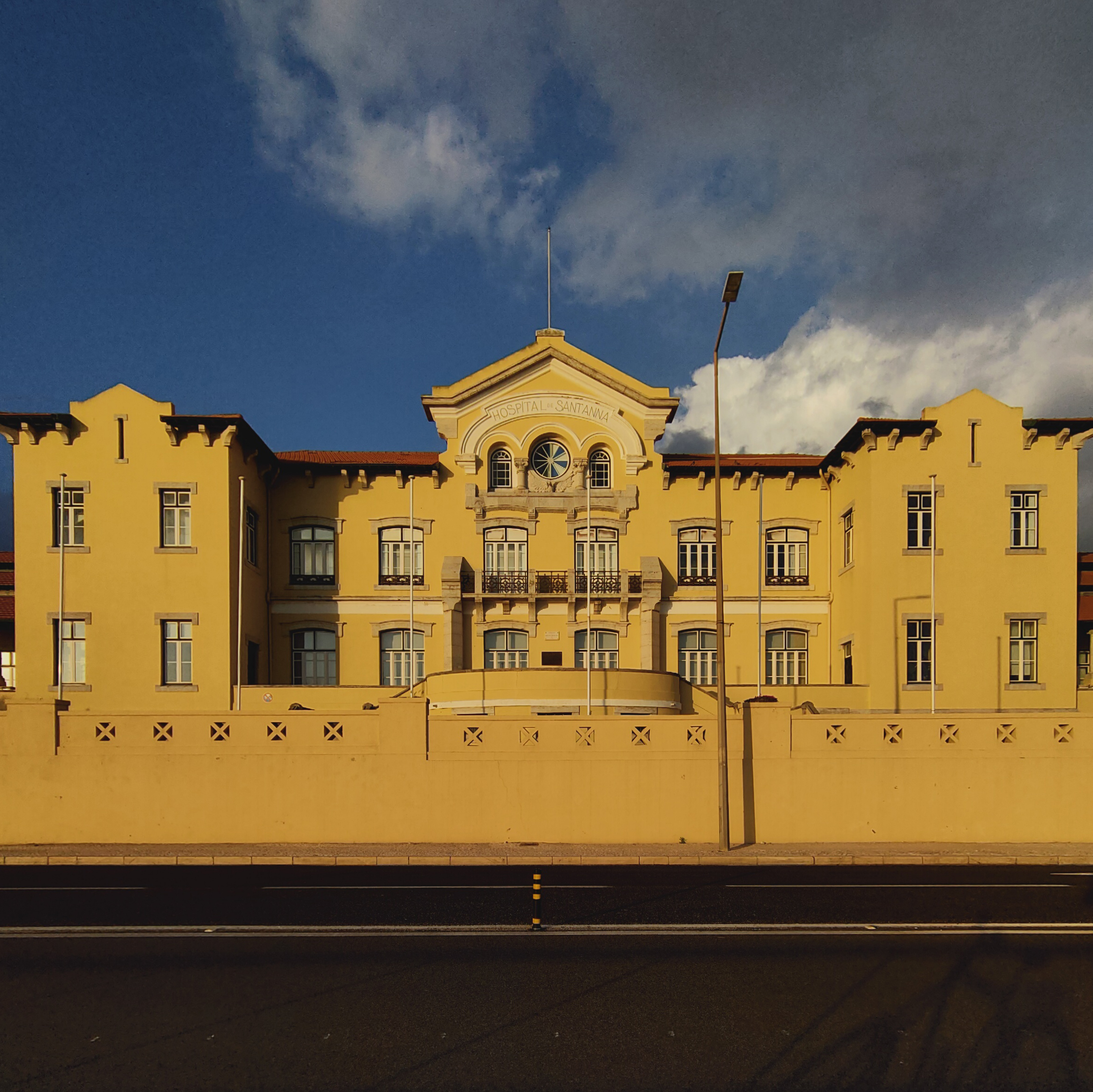 Squared Facades 6-16