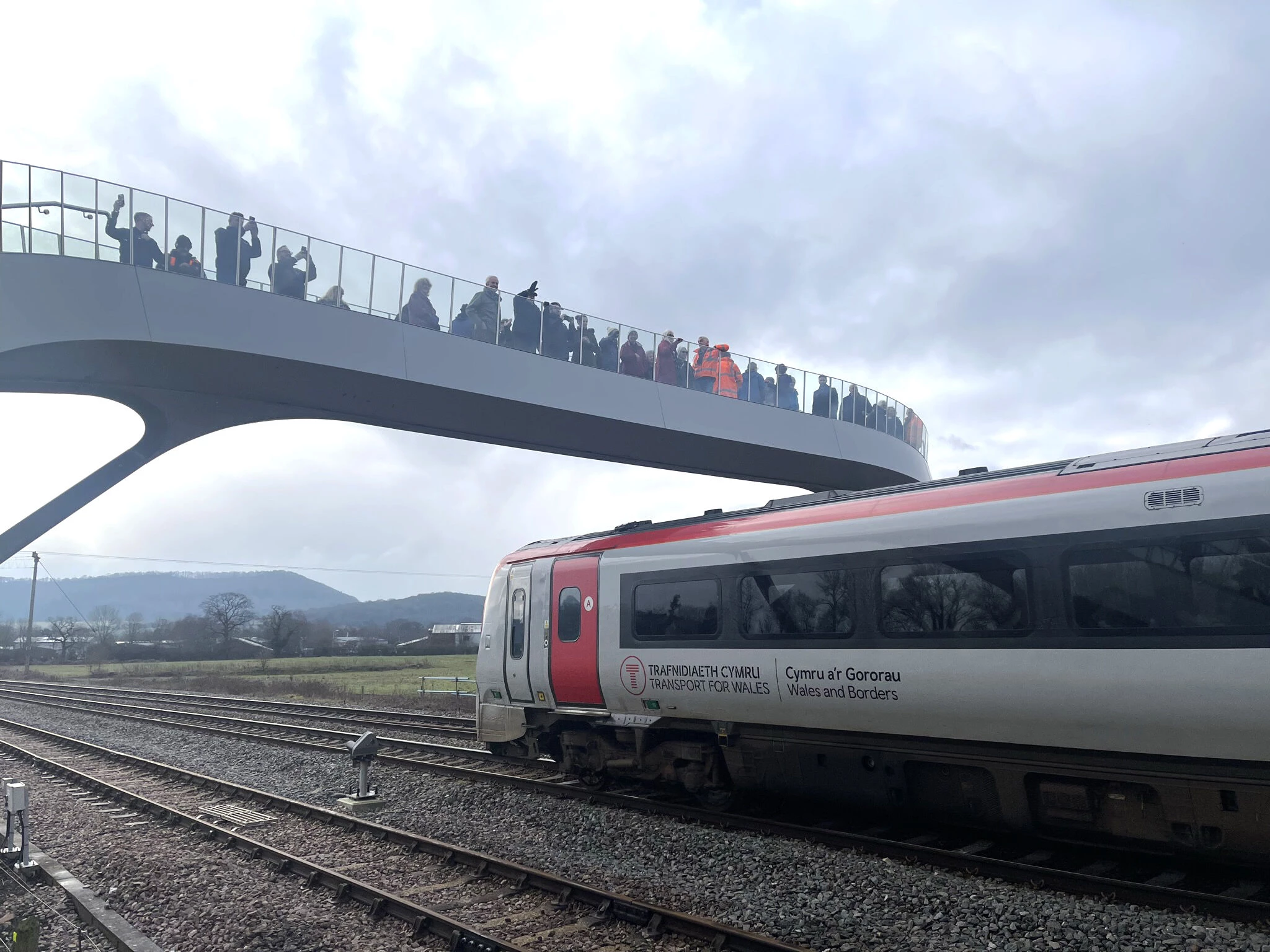 网络铁路流桥丨英国丨Knight Architects-9