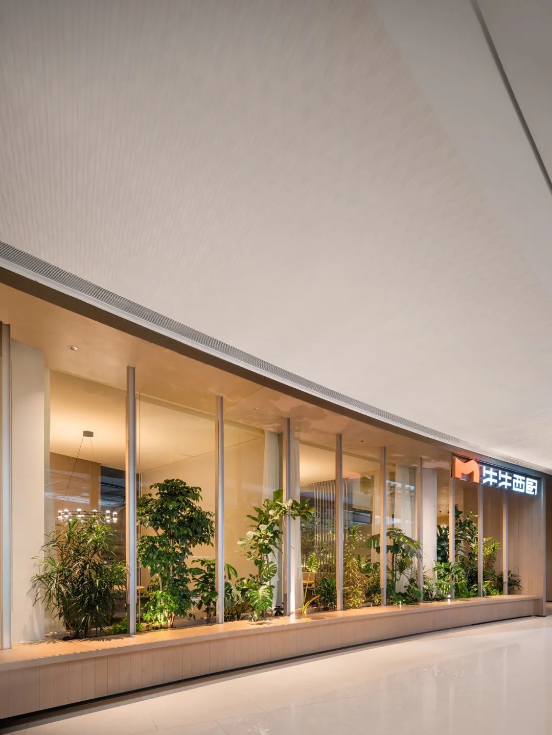 牛牛西厨(东平广场店)丨中国佛山丨HONIDEA 硕瀚创研,黄家略-12