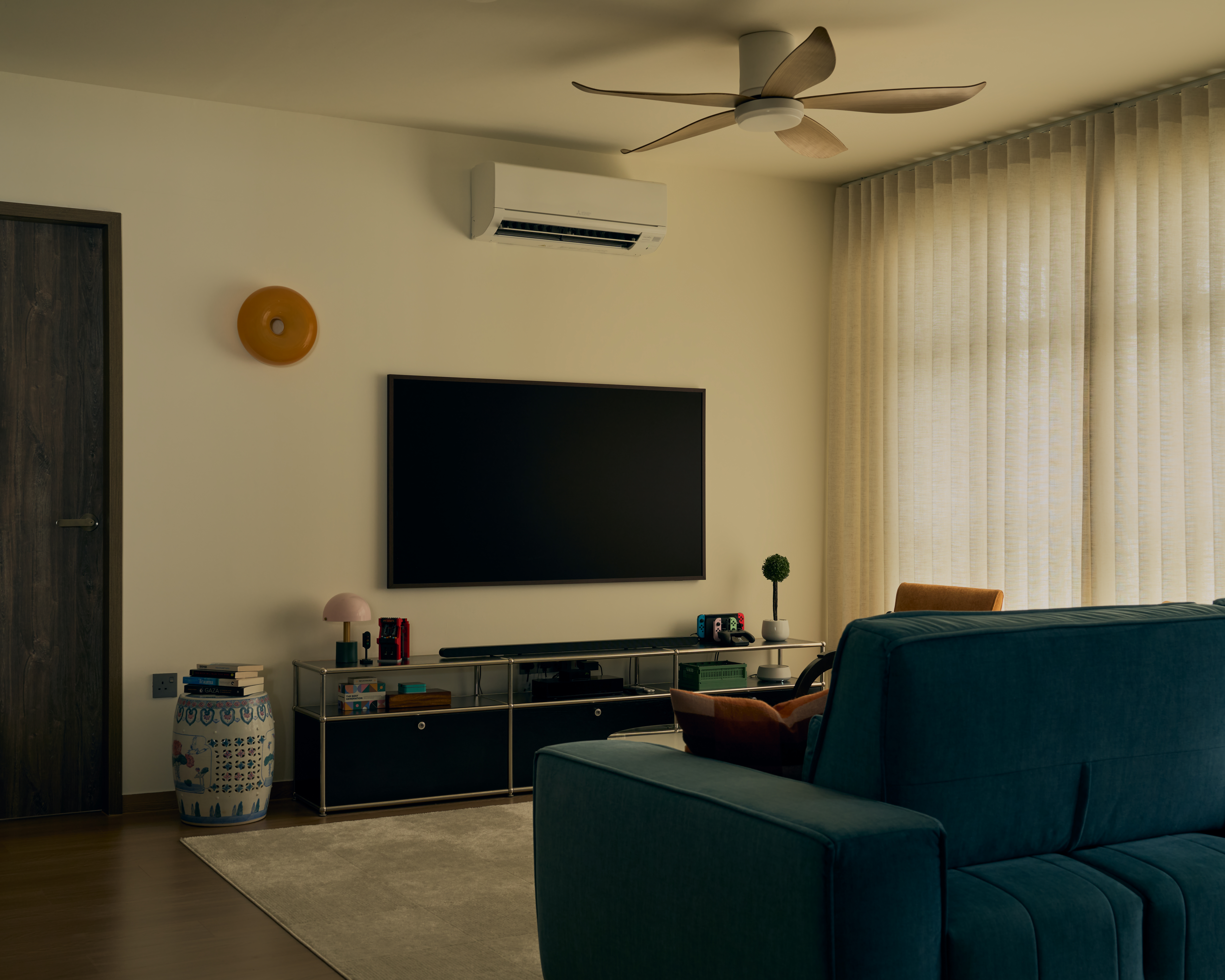Cozy home in Canberra, Singapore-2