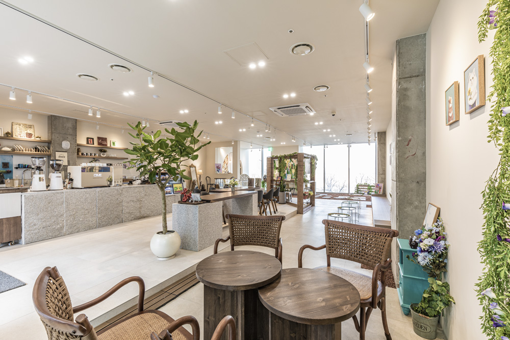 白色与木质的极简艺术 | 42 平米的精致公寓设计-5