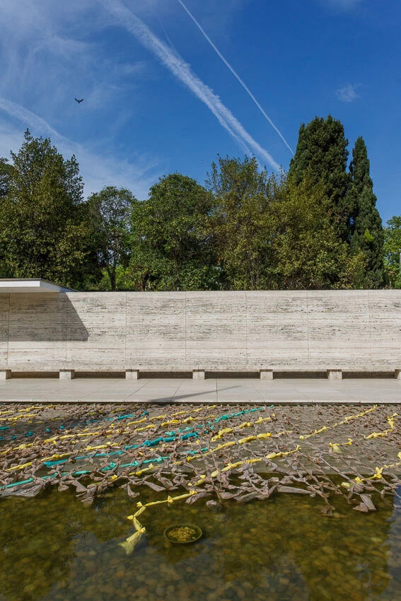 金钱的成本:筏丨西班牙巴塞罗那丨Mark Cottle-4