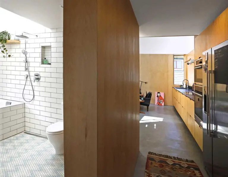 西雅图金属外观小屋 | 极简与舒适的完美结合-8