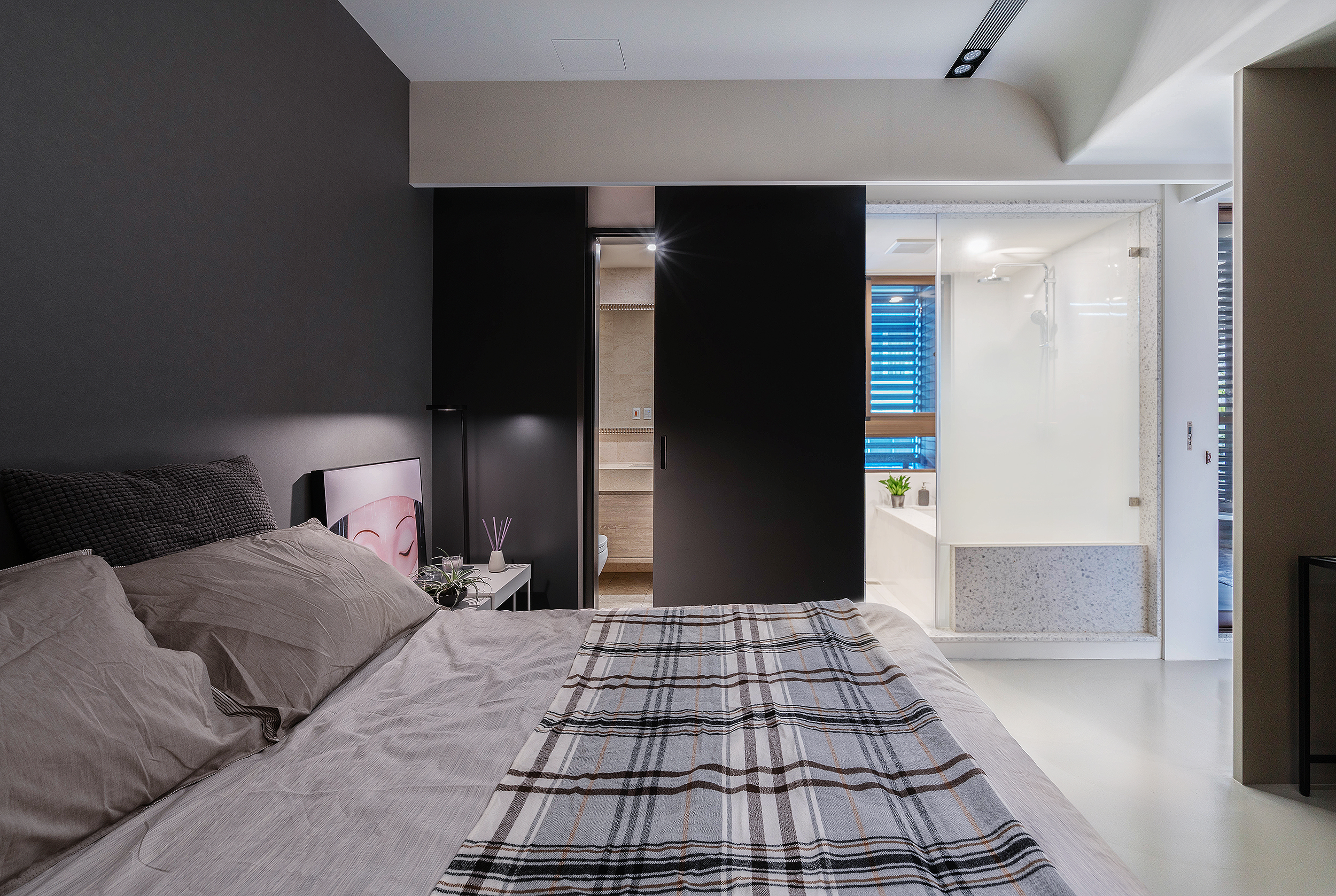 台北女性公寓，温馨简约的私人空间-16