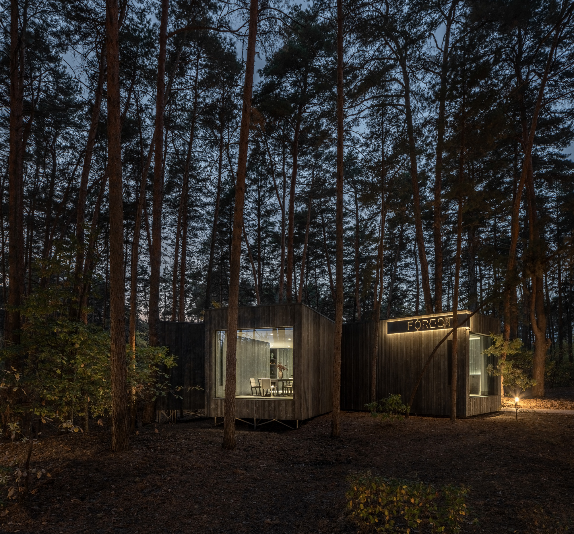 维拉，韦尔霍利雷拉公园

注：Verholy Rela可能并非标准常见词汇组合，若有特定背景信息，可能会有更精准的译法这里是按照常见音译处理 -26