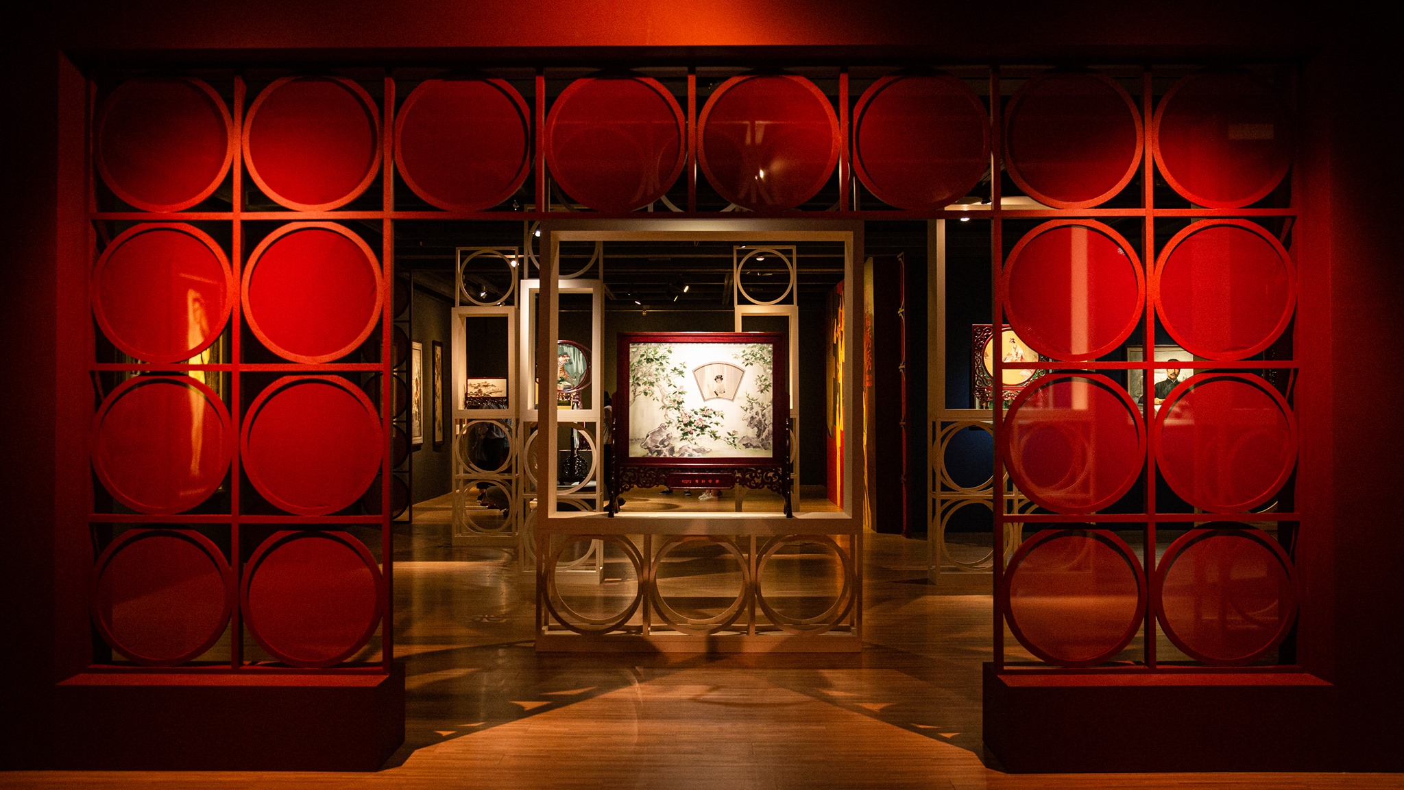 《刺繡秀秀:織品上的圖像紀事》展場及主視覺製作設計丨山峸-20