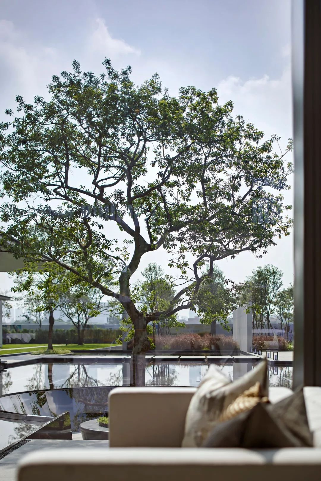 华润佛山悦里公馆销售中心——极简 · 光 ，超凡脱俗的朴质美学！  矩阵纵横-19