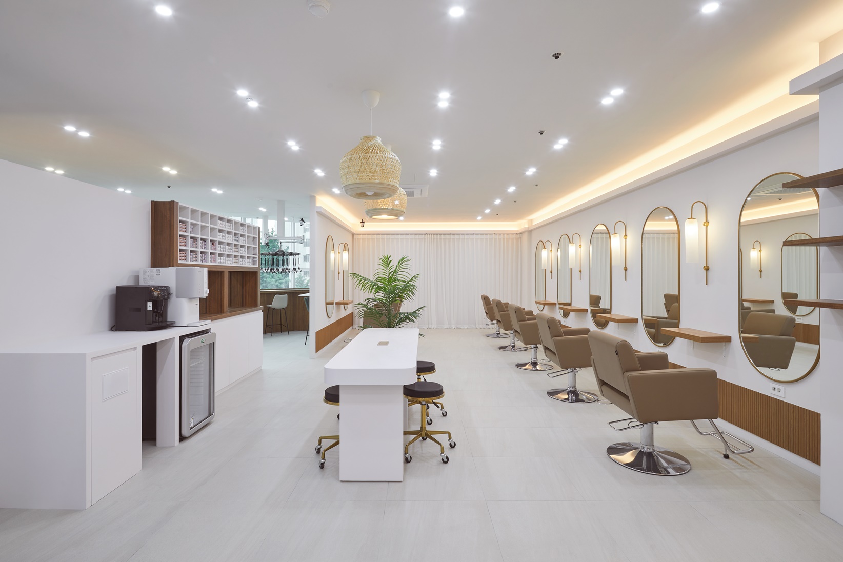 "首尔 39 平米美容室内设计 | 现代简约风，功能齐全"-3